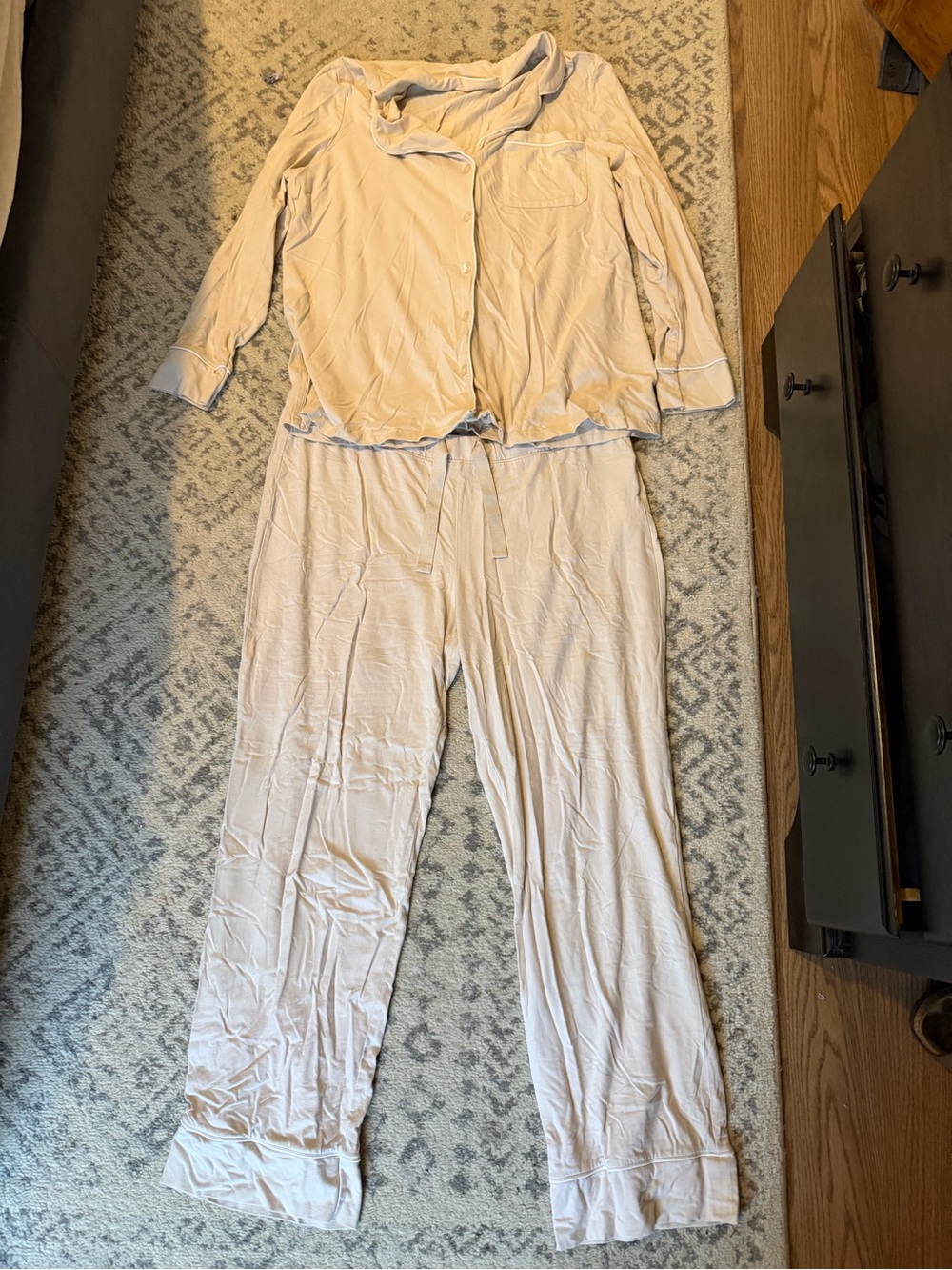 Amazon Essentials Soft Women's Pajama Set - Light Beige Size XL